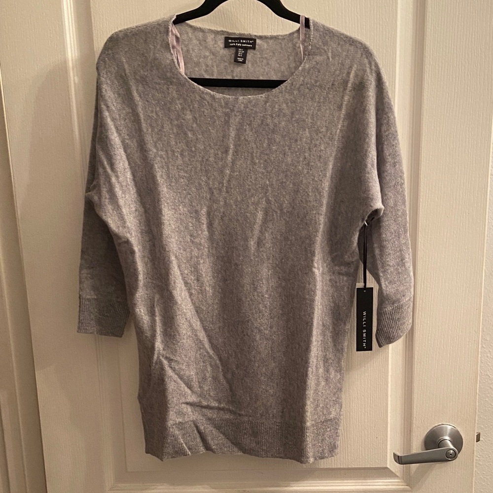 Willi Smith Cashmere Light Gray Scoop Neck Sweater